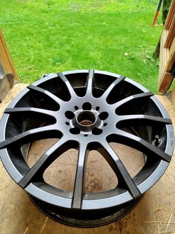 Golf 5100 R17 - 4