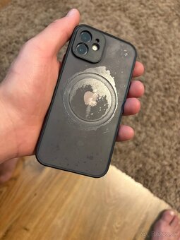 iPhone 12 100% batéria - 4