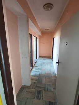 ALL INCLUSIVE | NA PREDAJ VEĽKOMETRÁŽNY 2-IZBOVÝ BYT S BALKÓ - 4