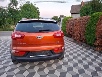 KIA SPORTAGE 2,0 CRDI 4x4,100kw,MOD.2013,125000KM - 4