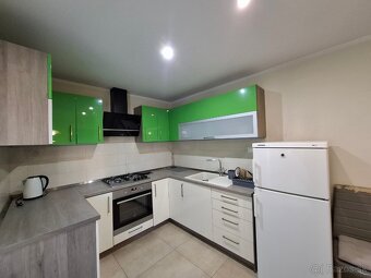 2-IZBOVÝ BYT, LÁNSKA, NA PREDAJ - 4