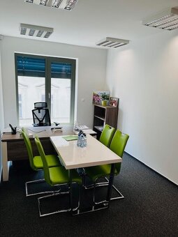 Reprezentatívne kancelárie v centre s parkovaním, 119 m2 - 4