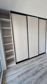 HĽADÁME POMOCNÍKA - BRIGÁDNIKA - 4