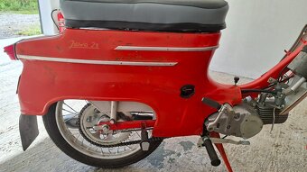 Jawa 21 Sport - 4