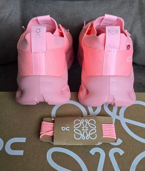 Nove damske On Running x LOEWE Cloudtilt tenisky 'wild rose - 4