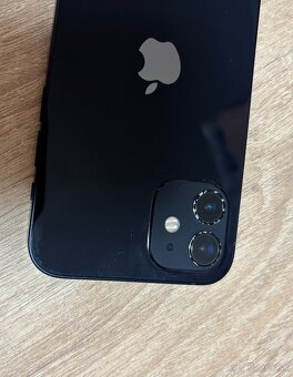 iPhone 12 - 4