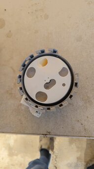 diely na umyvacku bosch - 4