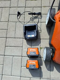 AKU Vertikutátor STIHL RLA 240 - 4