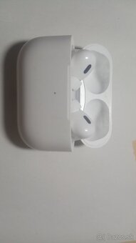 Apple Airpods Pro Gen2 - 4