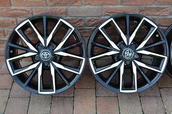 5x114,3 R17 Hlinikove disky Original Toyota Corolla - 4