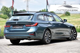 BMW Rad 3 Touring 320d xDrive AT 4X4 SR 2021 DPH - 4