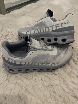 ON CLOUDMONSTER - 4
