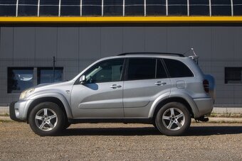 Toyota RAV4 - 4