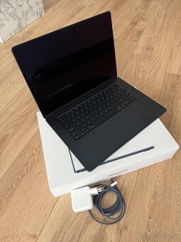 Macbook Air 15" M4 2TB SSD 32GB RAM - 4
