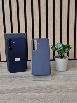 Samsung Galaxy S25 256GB Navy | ZÁNOVNÝ - 4