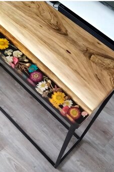 Epoxidovy konzolovy stolik - 4