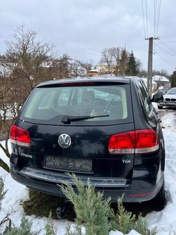 Diely Touareg 2,5TDI 7L R5 LC9Z - 4