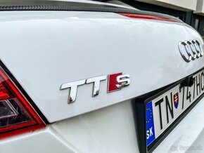 Audi TTS 2.0 TFSI 200kw Quattro 4x4 DSG Karbon TT RS - 4