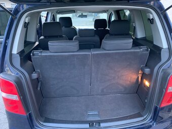 VW touran 1.6fsi - 4