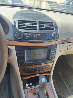 Rozpredám mercedes e270cdi 130kw w211 rv04 - 4