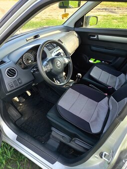 Suzuki Swift - 4