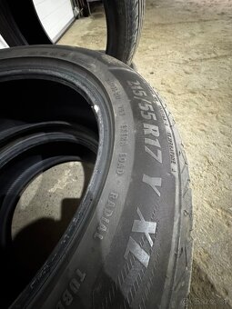 215/55R17 - 4