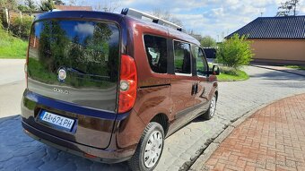 Fiat Dobló Panorama 2.0 MJTD Emotion 99kW 5 miest klima - 4