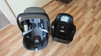 Autosedačka Britax Römer Baby Safe 2 i-size - 4