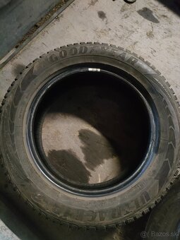 205/60R16 92H - 4