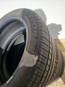 255/45 r 20 - 4