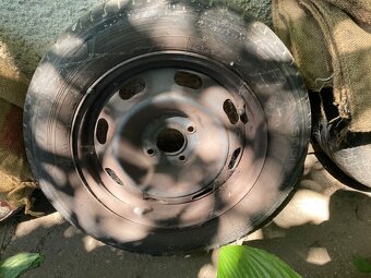 Letné pneu Dunlop 195/65 R15 na diskoch Peugeot 307 - 4