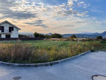 Vianočná akcia do konca roku 2025 – Predaj stavebného pozemk - 4