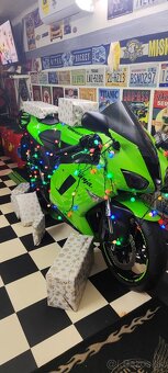 KAWASAKI NINJA ZX6R - 4