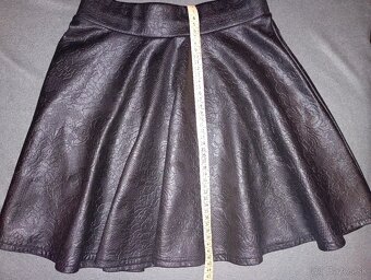 Čierna krátka sukňa (XS/S) - 4