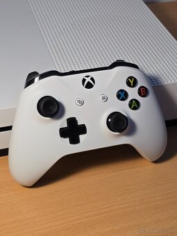 Xbox One S 1TB - 4