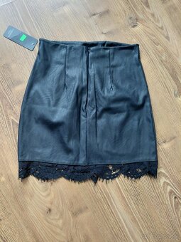 Koženková sukňa - 4