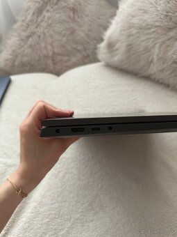 Lenovo IdeaPad Flex 5 - 4