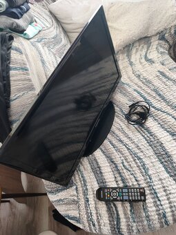 Tv Samsung 66cm - 4