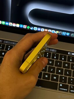 Apple iPhone 14 512GB Yellow - 4