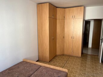 Dlhodobo prenajmem 2-izbovy byt - 4