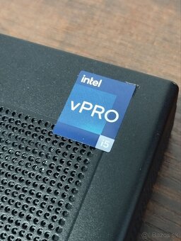 Lenovo ThinkStation P3 Tiny vPRO i5-13500T/16GB/NVMe SSD - 4