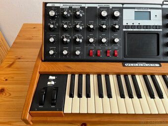 Moog Minimoog Voyager (2002) - 4