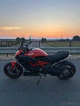 Ducati diavel 1200 - 4