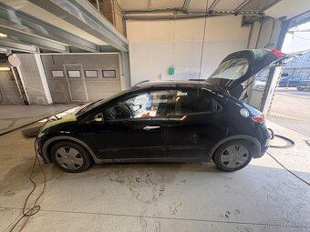 Honda Civic 8g - 4
