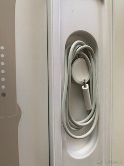 Apple Watch 8 series 45mm gold - 4
