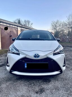 Toyota Yaris Hybrid 1.5 CVT - 4