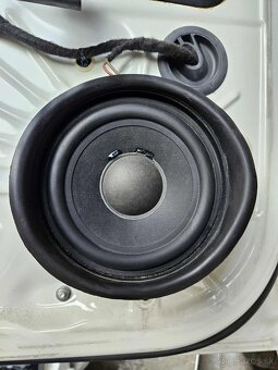PREDAM AUDIO CANTON SKODA OCTAVIA 3 - 4