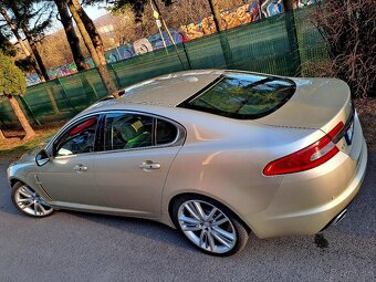 Predám JAGUAR XF - 4