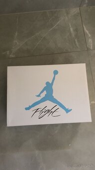 Jordan 4 university blue veľkosť 41 - 4