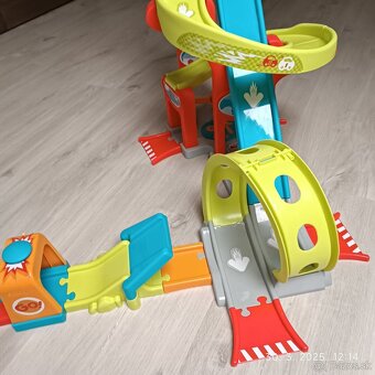 Autodráha Vroom s dvoma autíčkami - 4